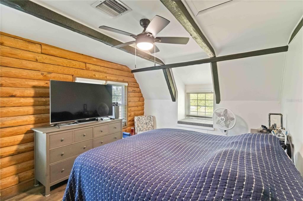 Active With Contract: $499,900 (4 beds, 2 baths, 2310 Square Feet)