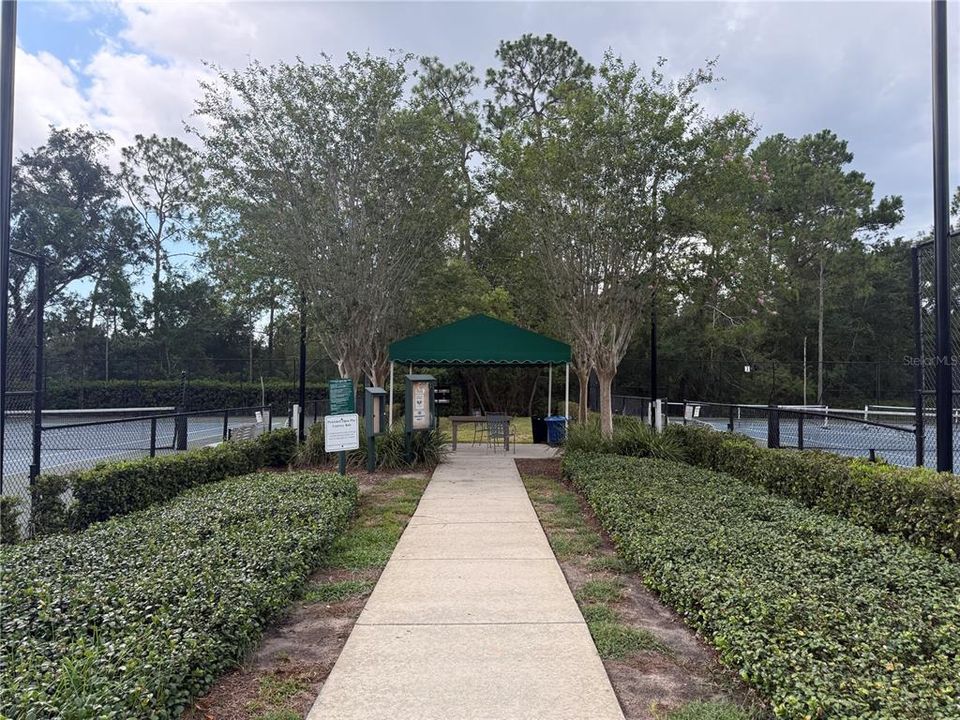 Active With Contract: $359,900 (4 beds, 2 baths, 2461 Square Feet)