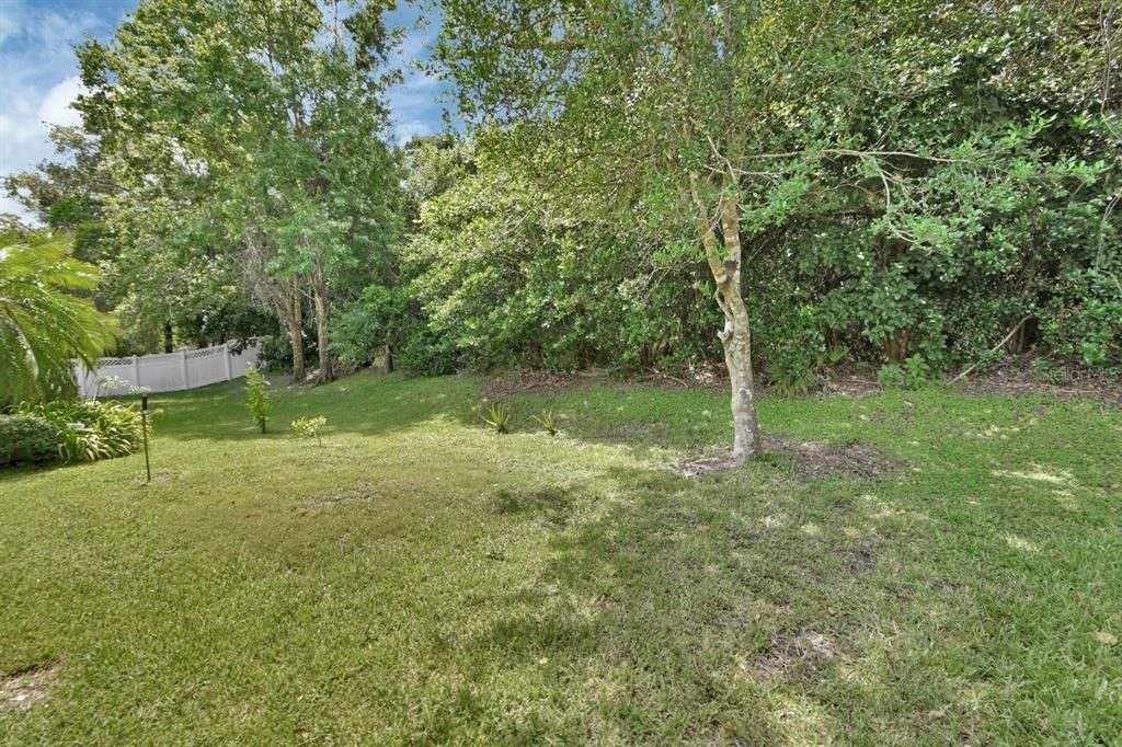 Active With Contract: $359,900 (4 beds, 2 baths, 2461 Square Feet)