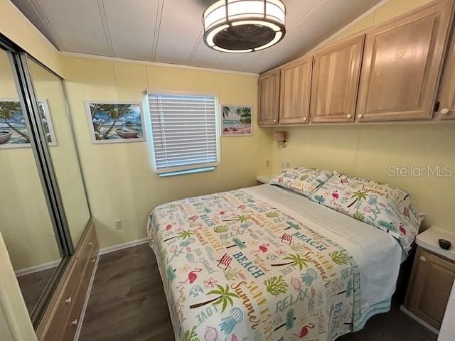 For Sale: $218,218 (1 beds, 1 baths, 392 Square Feet)