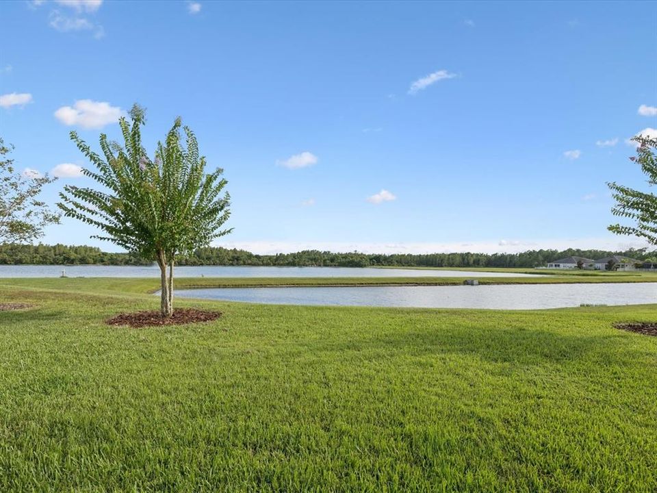 合同活跃: $840,000 (5 贝兹, 3 浴室, 3421 平方英尺)