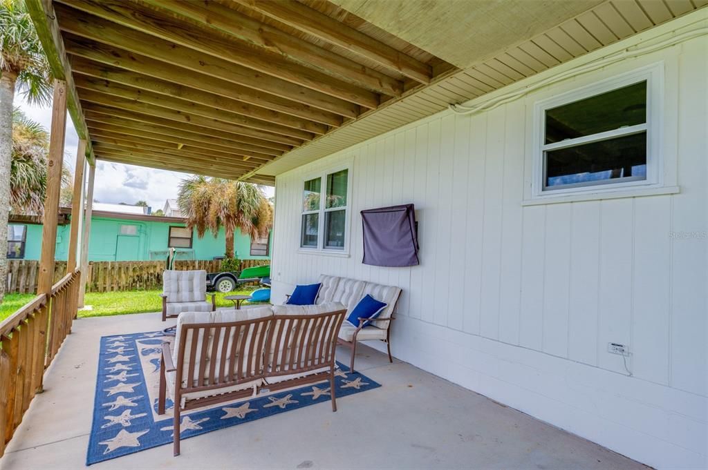 For Sale: $889,999 (3 beds, 2 baths, 1884 Square Feet)