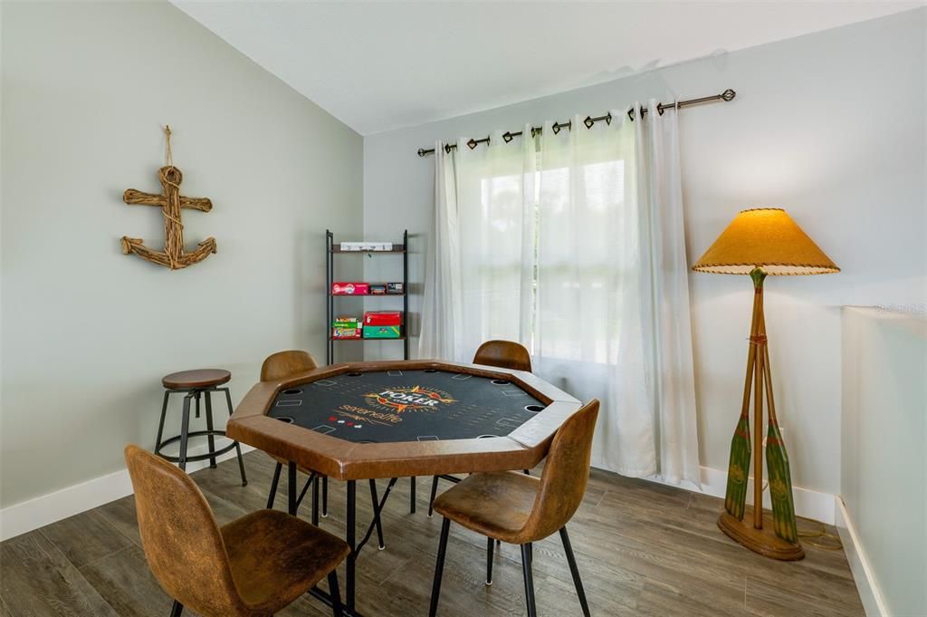 For Sale: $889,999 (3 beds, 2 baths, 1884 Square Feet)