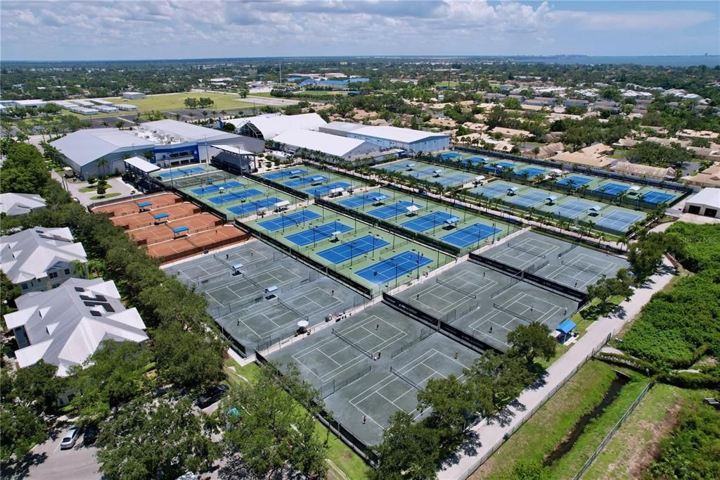 En Venta: $1,100,000 (3 camas, 3 baños, 3046 Pies cuadrados)