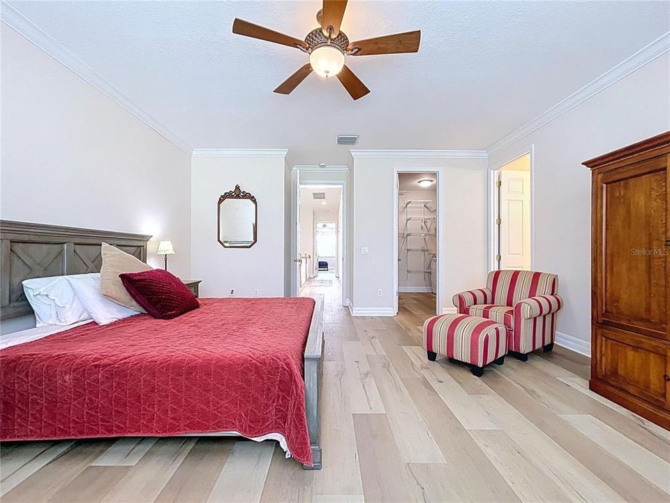 En Venta: $1,100,000 (3 camas, 3 baños, 3046 Pies cuadrados)