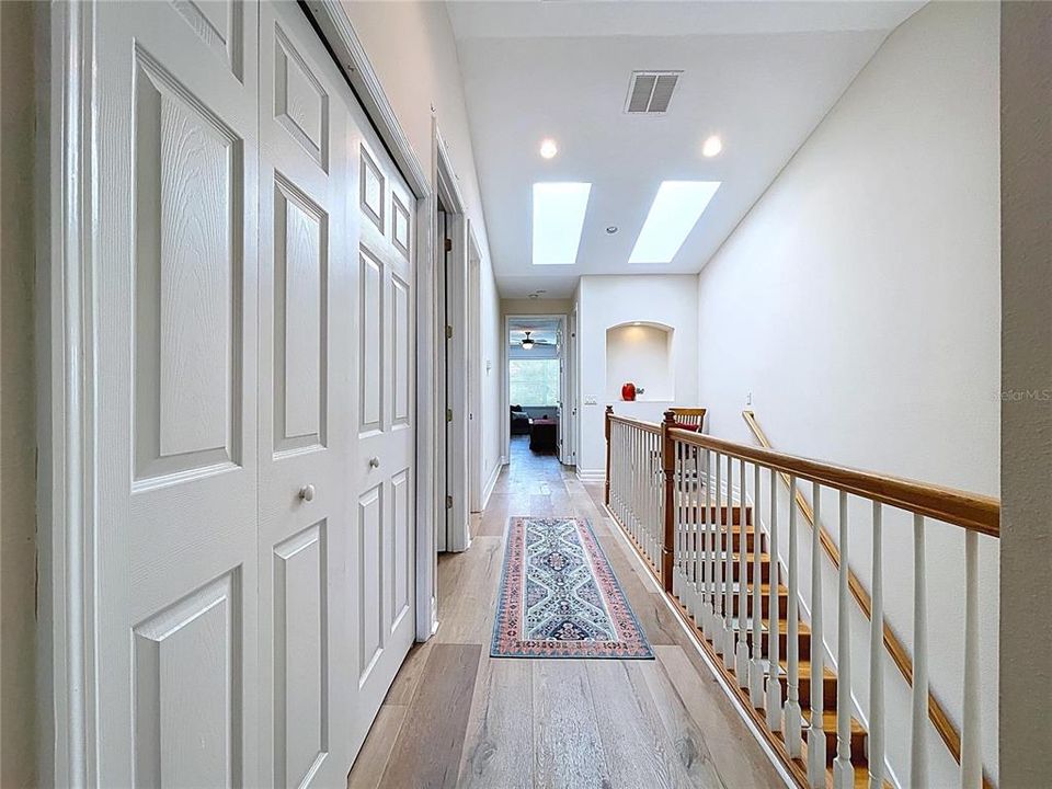 En Venta: $1,100,000 (3 camas, 3 baños, 3046 Pies cuadrados)