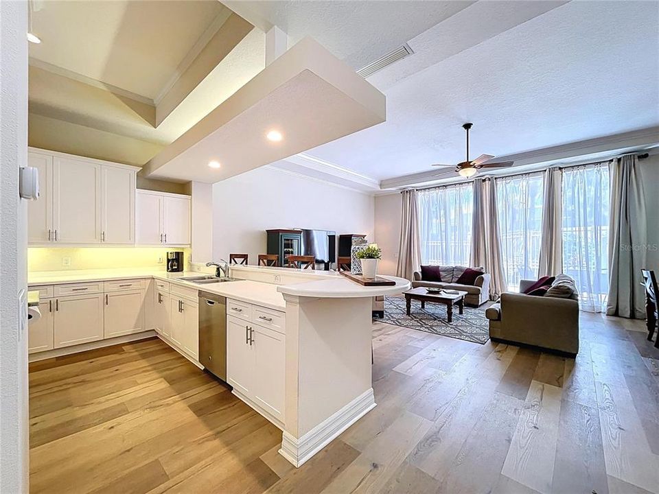 En Venta: $1,100,000 (3 camas, 3 baños, 3046 Pies cuadrados)