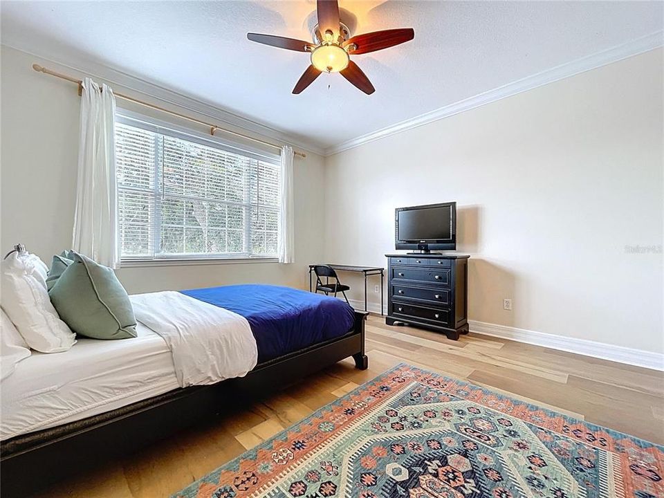 En Venta: $1,100,000 (3 camas, 3 baños, 3046 Pies cuadrados)