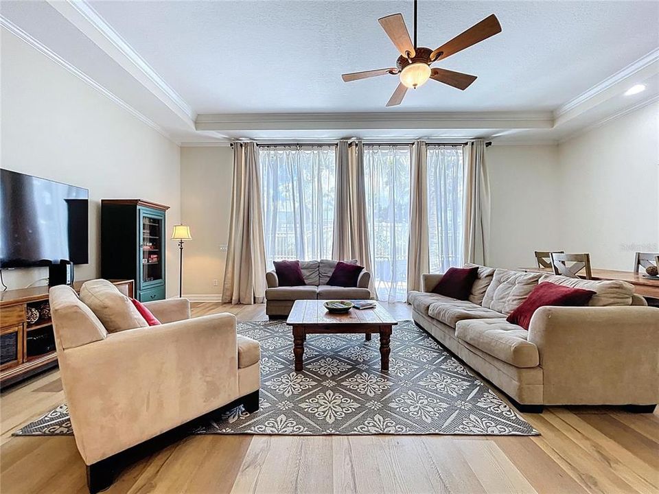 En Venta: $1,100,000 (3 camas, 3 baños, 3046 Pies cuadrados)