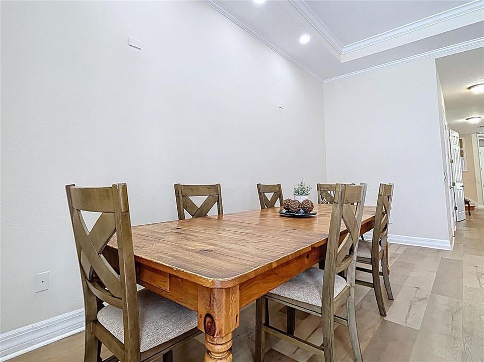 En Venta: $1,100,000 (3 camas, 3 baños, 3046 Pies cuadrados)