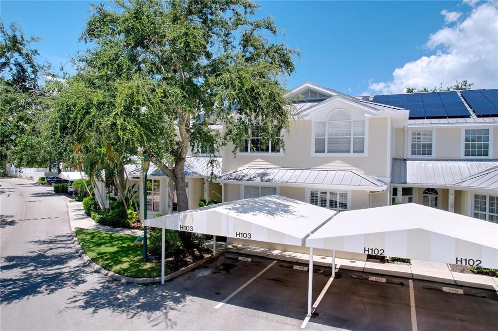 En Venta: $1,100,000 (3 camas, 3 baños, 3046 Pies cuadrados)