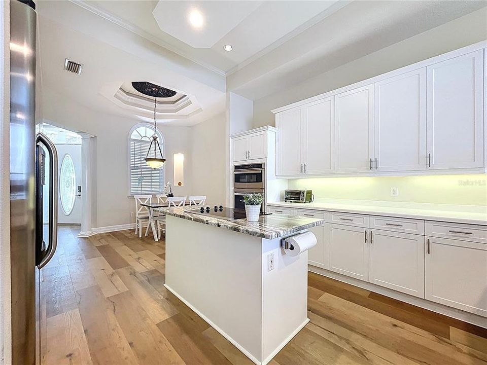 En Venta: $1,100,000 (3 camas, 3 baños, 3046 Pies cuadrados)