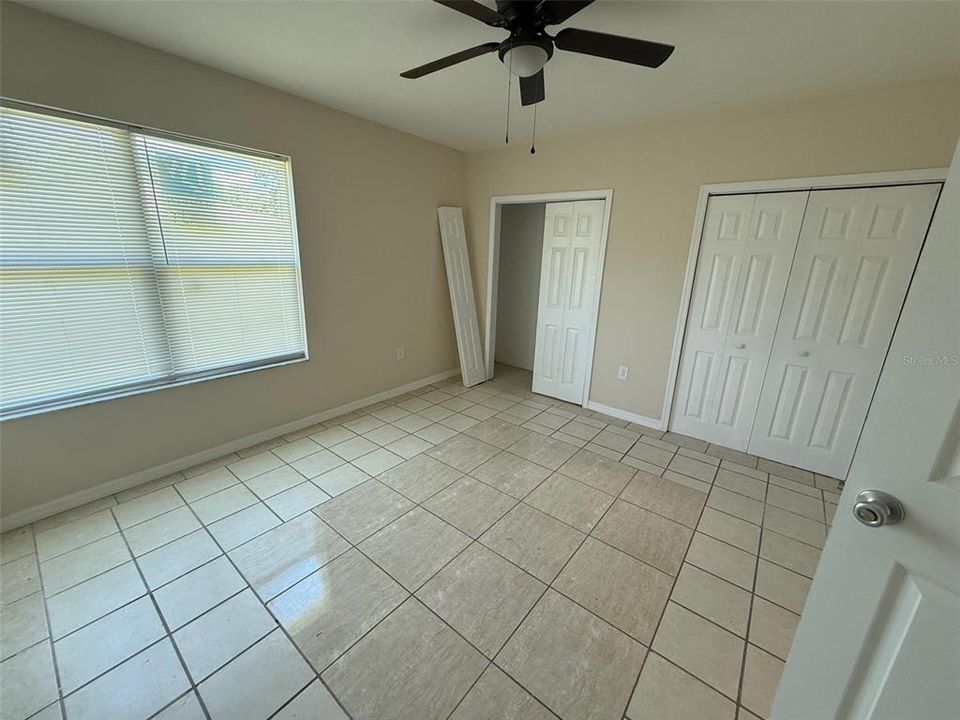 Active With Contract: $229,900 (3 beds, 2 baths, 1230 Square Feet)