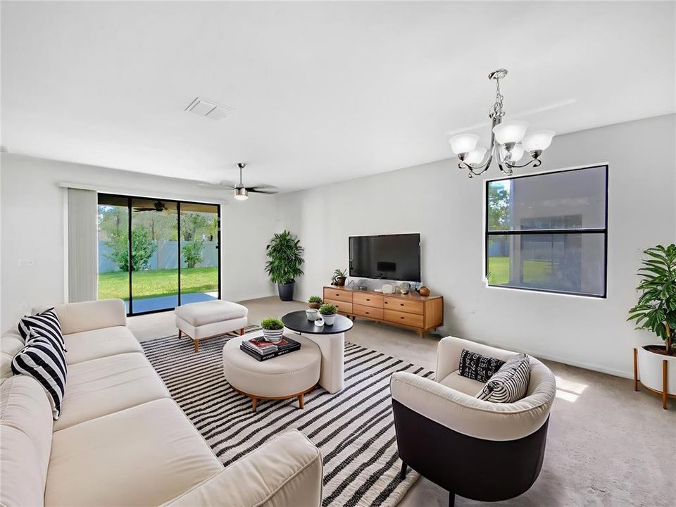 Active With Contract: $357,000 (4 beds, 4 baths, 2590 Square Feet)