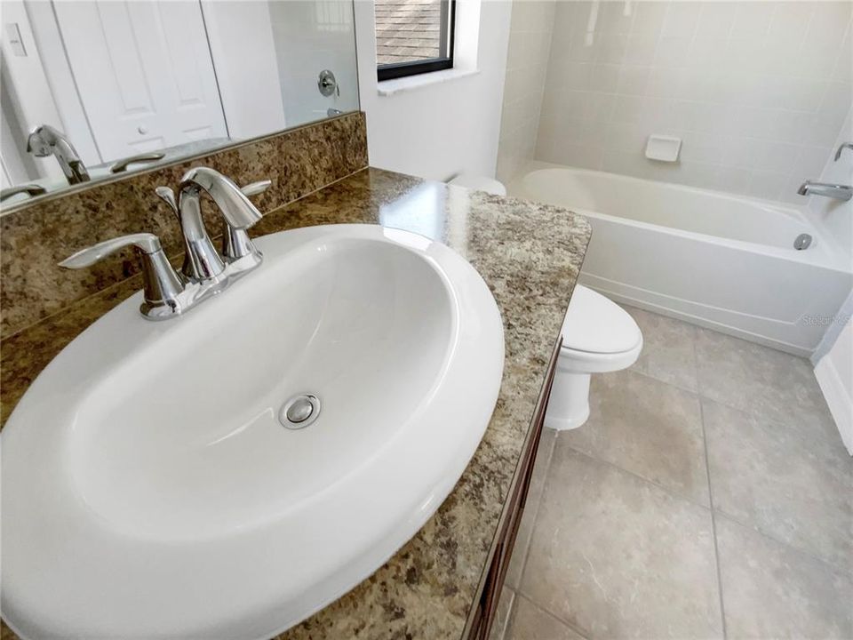 Active With Contract: $357,000 (4 beds, 4 baths, 2590 Square Feet)