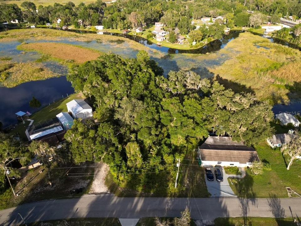 待售: $94,000 (0.45 acres)