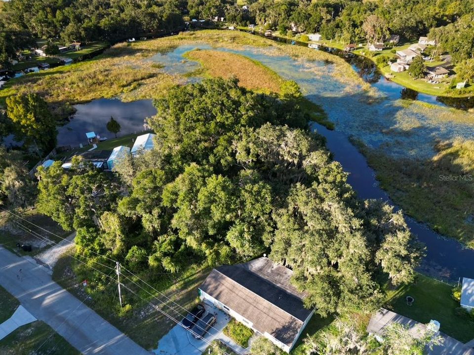 待售: $94,000 (0.45 acres)