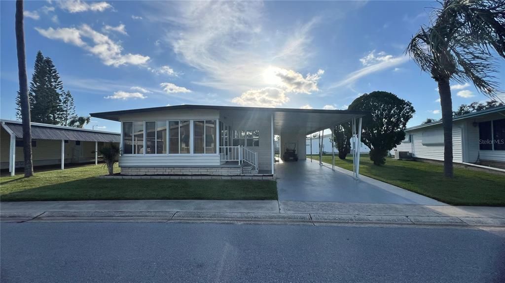 Под контрактом: $150,000 (2 спален, 2 ванн, 960 Квадратных фут)