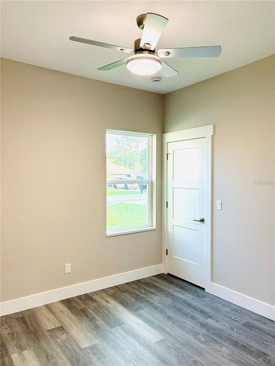 For Rent: $1,800 (3 beds, 2 baths, 1194 Square Feet)