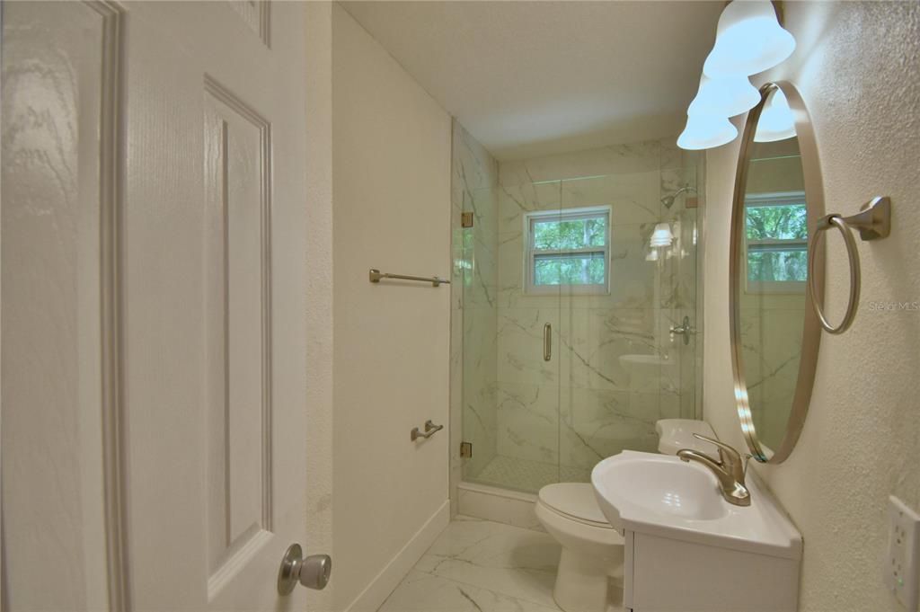 待售: $389,000 (3 贝兹, 2 浴室, 1450 平方英尺)