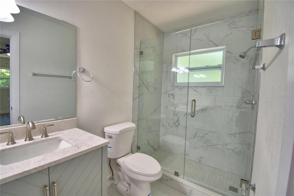 待售: $389,000 (3 贝兹, 2 浴室, 1450 平方英尺)