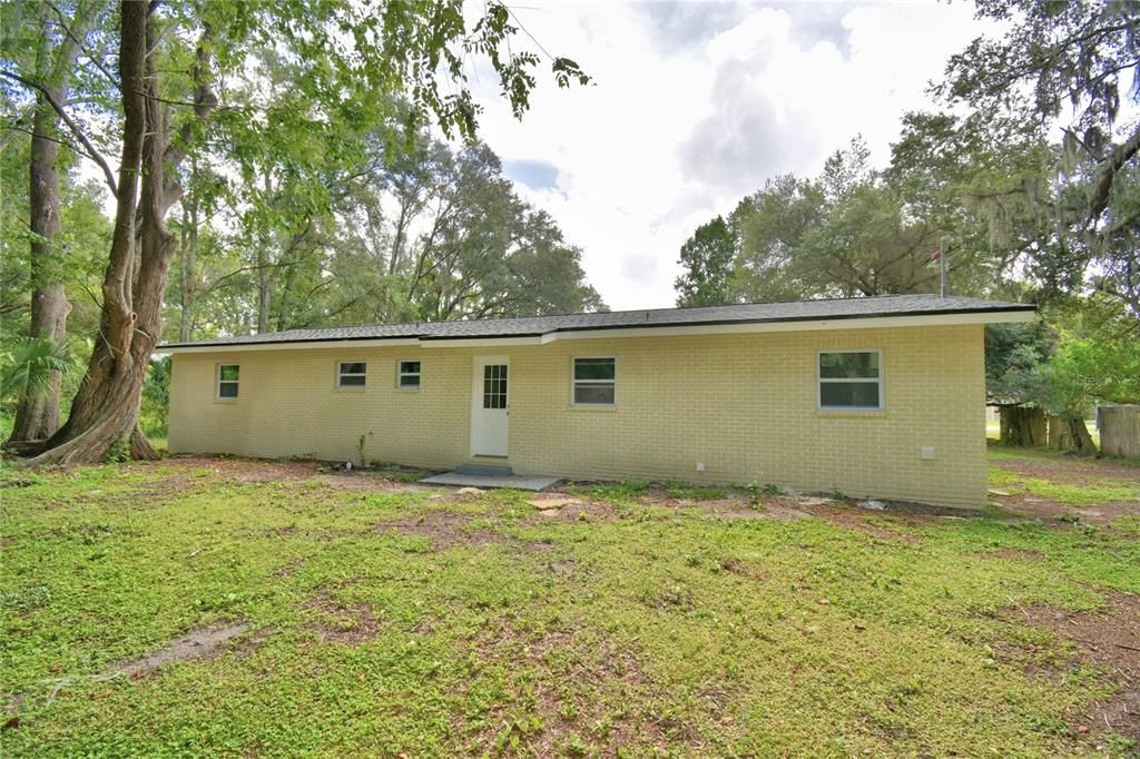 待售: $389,000 (3 贝兹, 2 浴室, 1450 平方英尺)