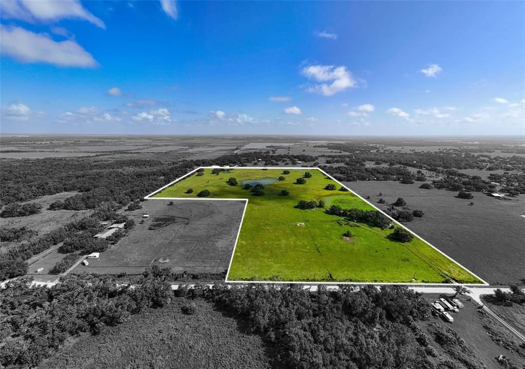 待售: $1,195,000 (47.39 acres)