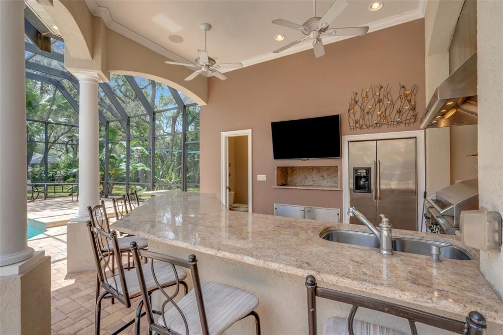 На продажу: $895,000 (4 спален, 3 ванн, 3245 Квадратных фут)