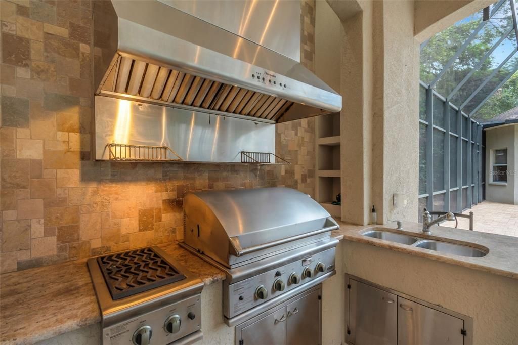 На продажу: $895,000 (4 спален, 3 ванн, 3245 Квадратных фут)