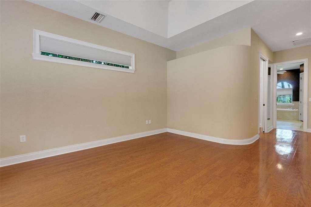 На продажу: $895,000 (4 спален, 3 ванн, 3245 Квадратных фут)