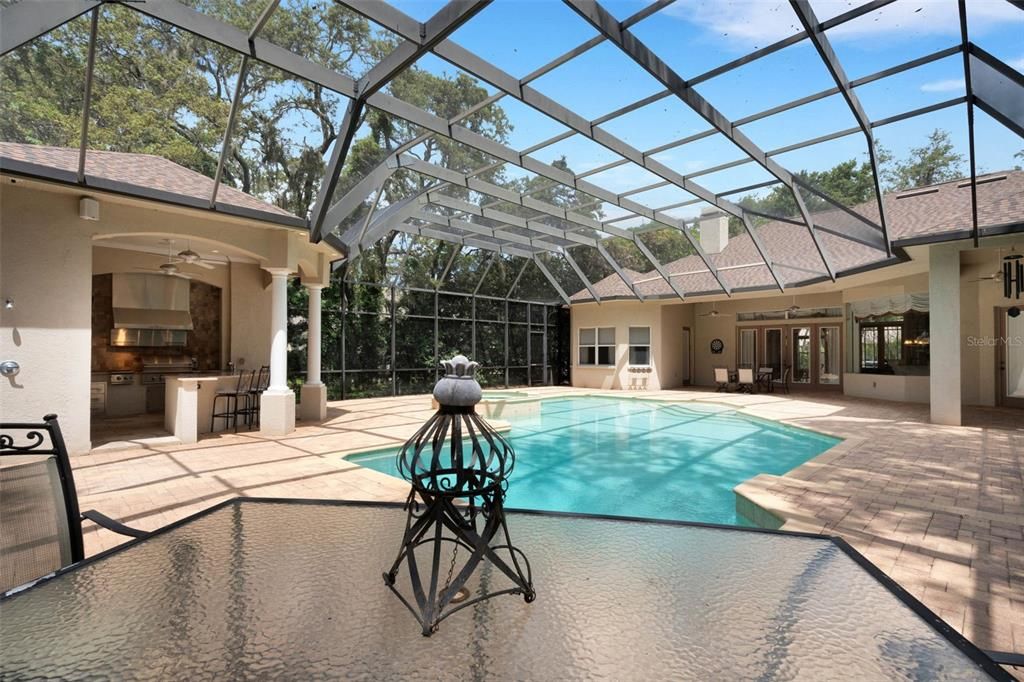 На продажу: $895,000 (4 спален, 3 ванн, 3245 Квадратных фут)