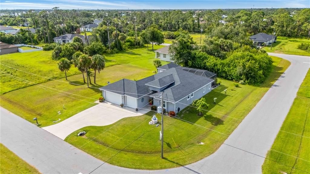 На продажу: $550,000 (3 спален, 2 ванн, 1843 Квадратных фут)