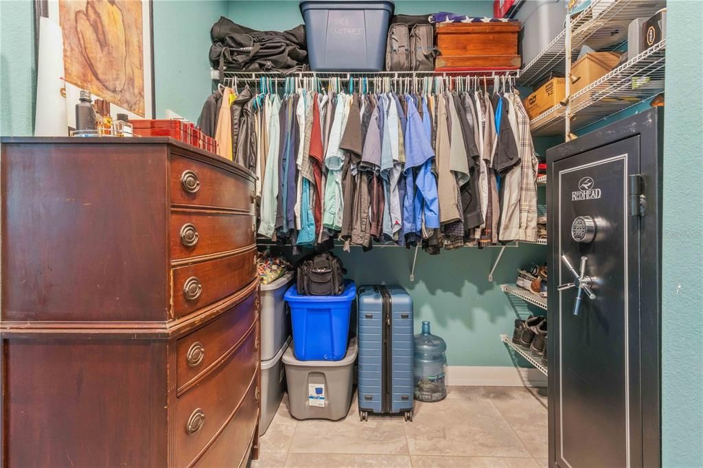 На продажу: $550,000 (3 спален, 2 ванн, 1843 Квадратных фут)