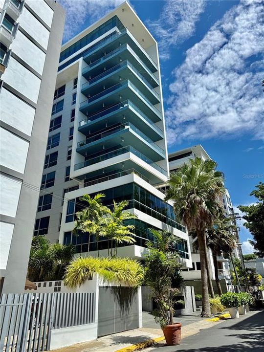 En Renta: $15,000 (3 camas, 2 baños, 3800 Pies cuadrados)