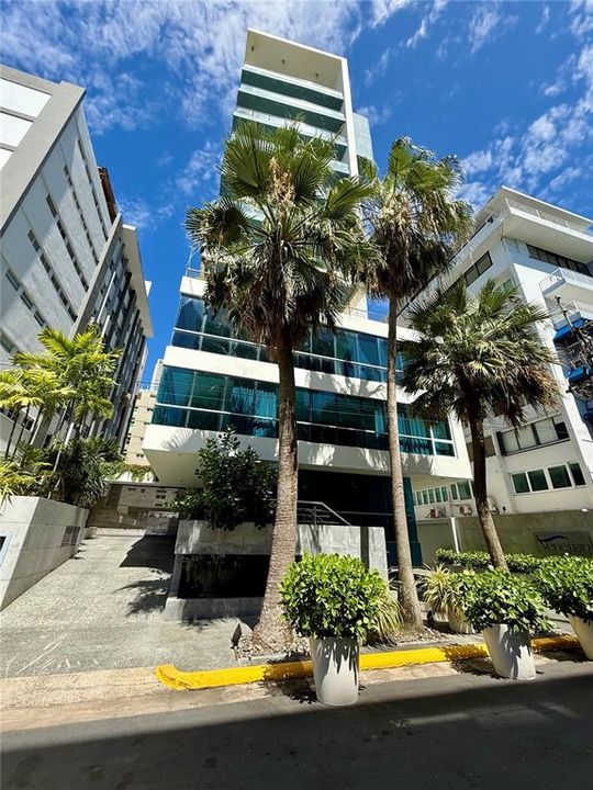 En Renta: $15,000 (3 camas, 2 baños, 3800 Pies cuadrados)