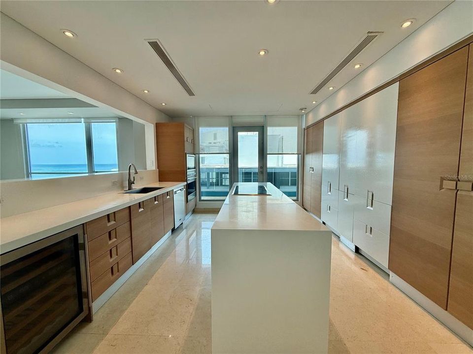 En Renta: $15,000 (3 camas, 2 baños, 3800 Pies cuadrados)