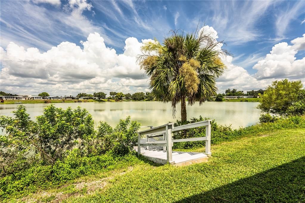 Active With Contract: $185,000 (2 beds, 2 baths, 1296 Square Feet)