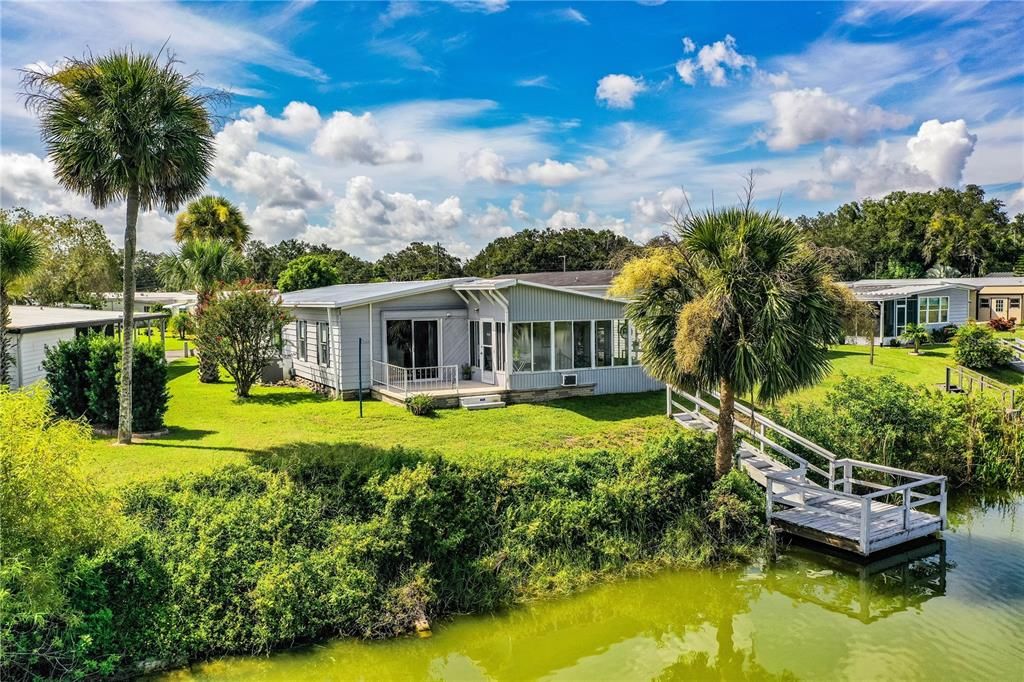 Active With Contract: $185,000 (2 beds, 2 baths, 1296 Square Feet)