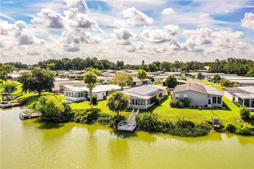 Active With Contract: $185,000 (2 beds, 2 baths, 1296 Square Feet)