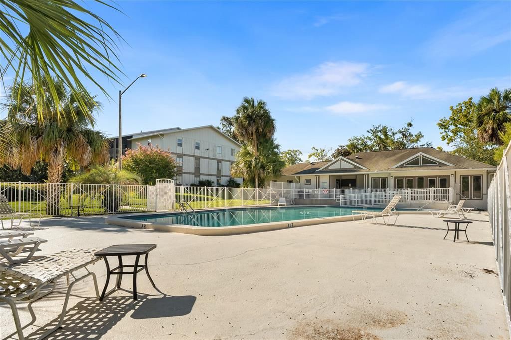 待售: $142,000 (3 贝兹, 2 浴室, 1289 平方英尺)