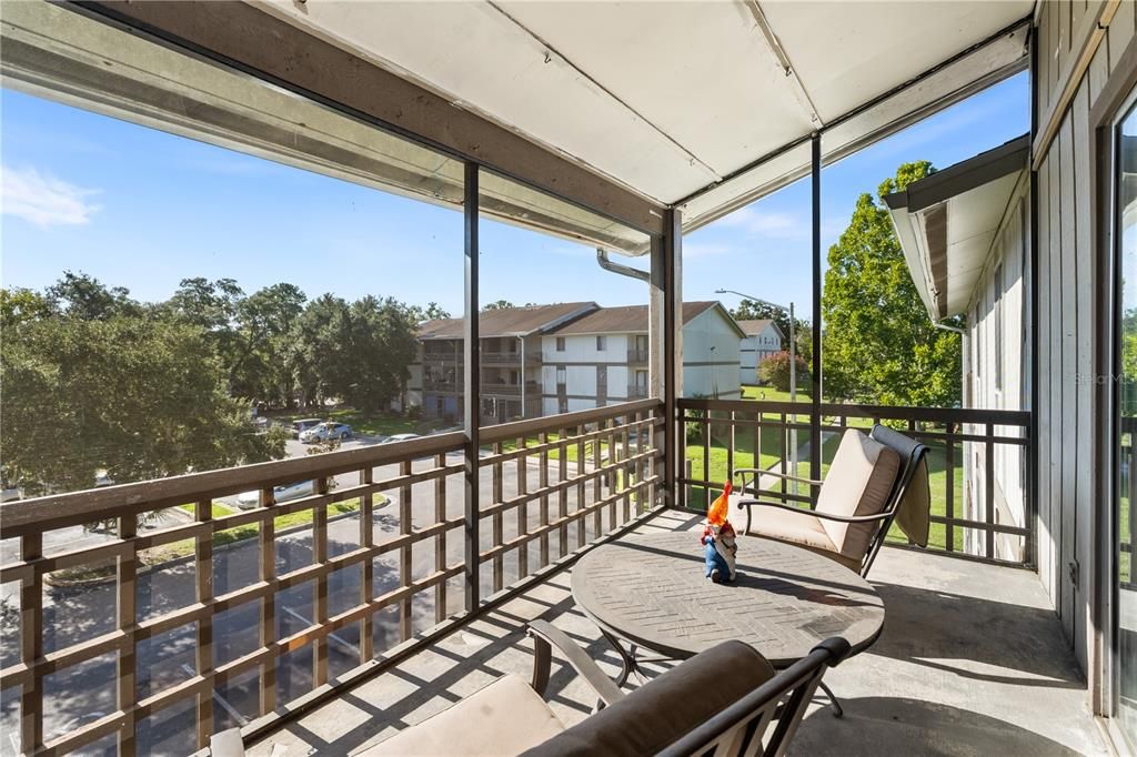 待售: $142,000 (3 贝兹, 2 浴室, 1289 平方英尺)