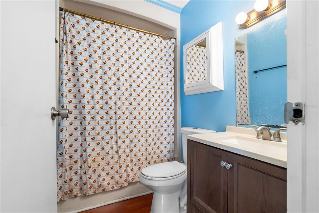 待售: $142,000 (3 贝兹, 2 浴室, 1289 平方英尺)