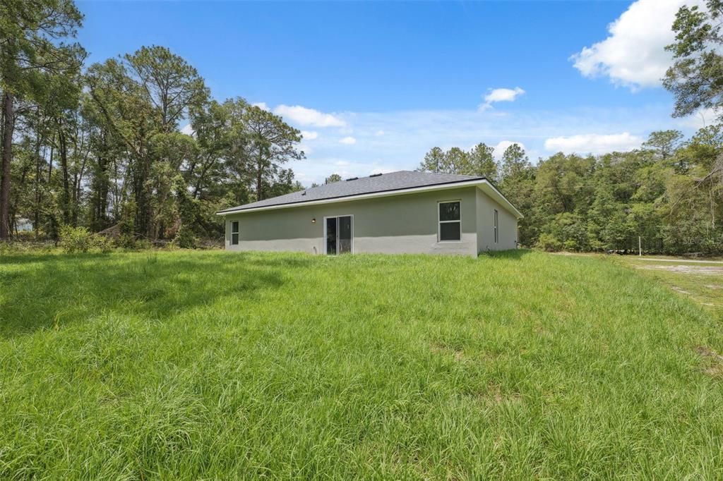 For Rent: $1,700 (4 beds, 2 baths, 1580 Square Feet)