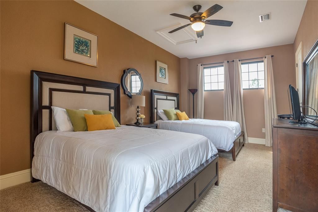 На продажу: $3,750,000 (8 спален, 7 ванн, 10179 Квадратных фут)