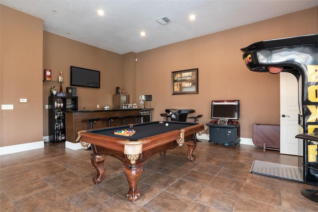 На продажу: $3,750,000 (8 спален, 7 ванн, 10179 Квадратных фут)