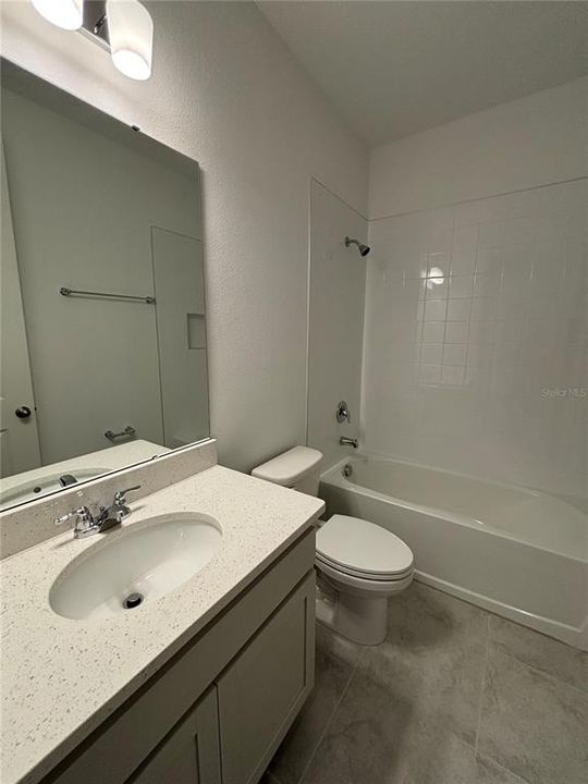 Active With Contract: $2,900 (3 beds, 2 baths, 1787 Square Feet)