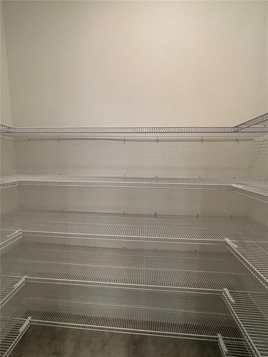 Active With Contract: $2,900 (3 beds, 2 baths, 1787 Square Feet)