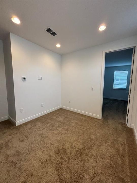 Active With Contract: $2,900 (3 beds, 2 baths, 1787 Square Feet)