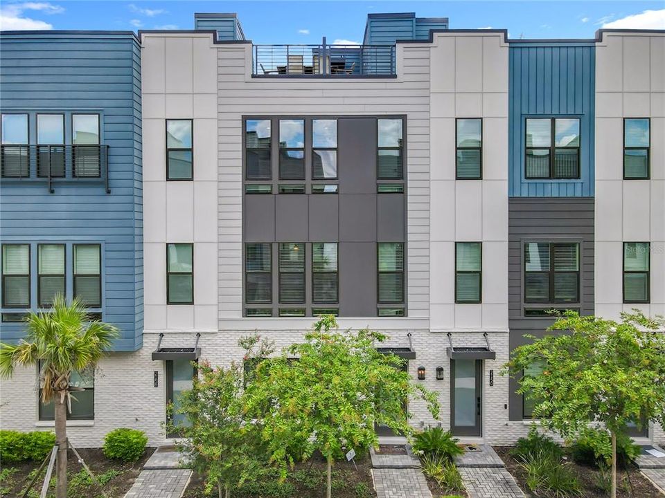 На продажу: $680,000 (4 спален, 3 ванн, 1815 Квадратных фут)