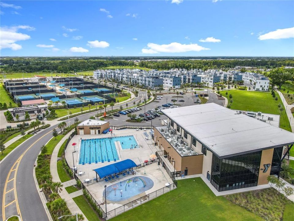 На продажу: $680,000 (4 спален, 3 ванн, 1815 Квадратных фут)